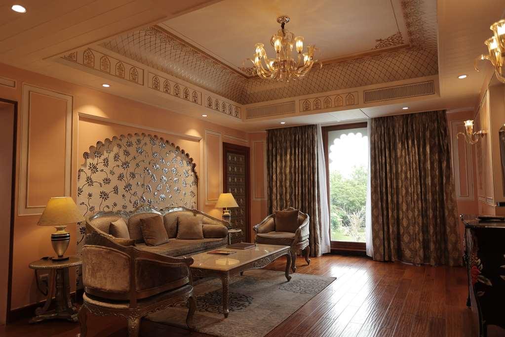 Radisson Blu Udaipur Palace Resort & Spa Pokój zdjęcie